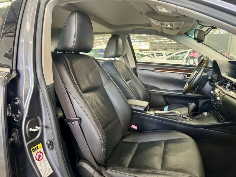 Lexus ES-350 3.5 24V 284cv, foto 13 de 15