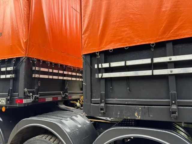 CARRETA RANDOM 3X3 CURTA EM OTIMO ESTADO  - Foto 4