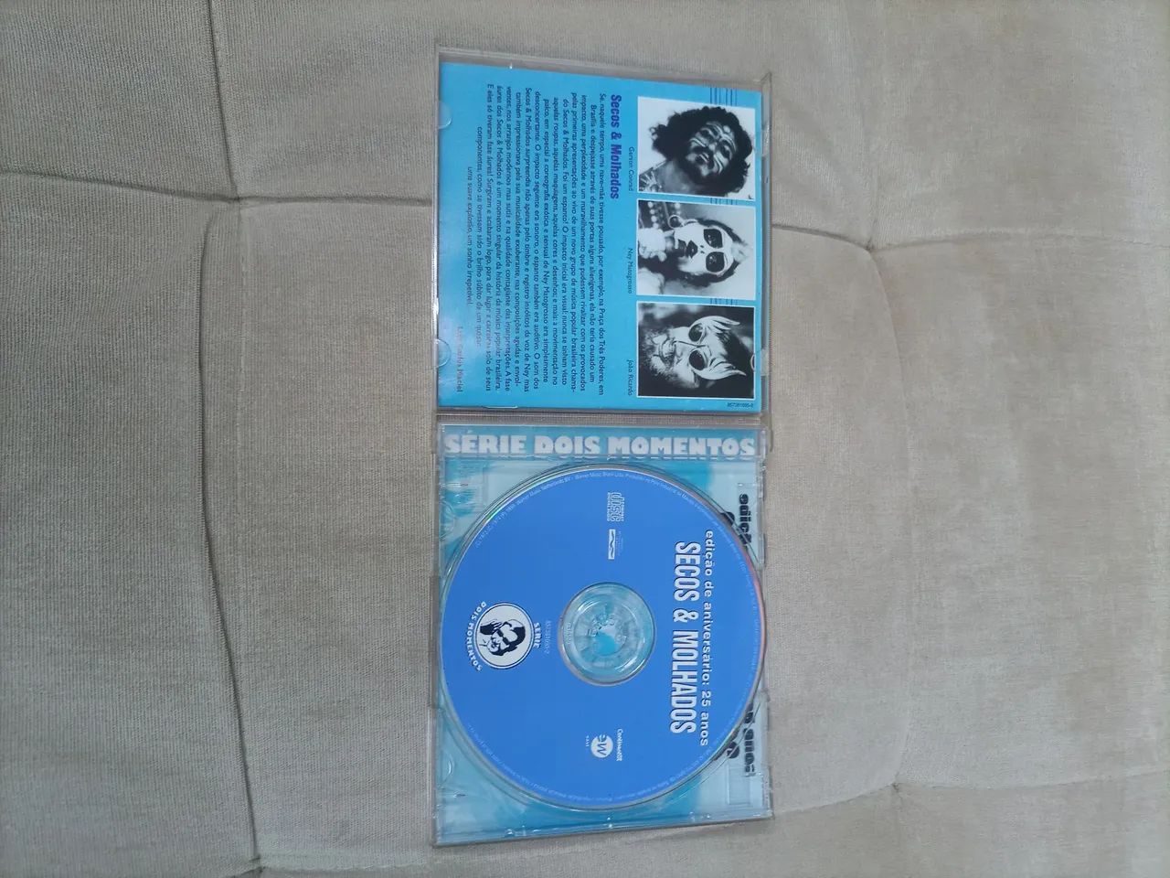 CD  CECOS E MOLHADOS 