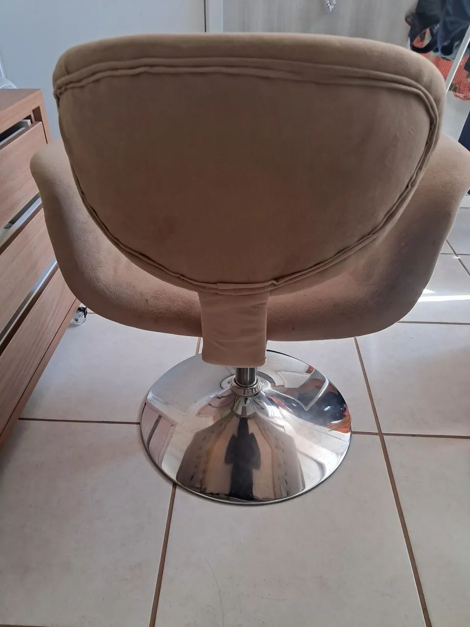 Vendo cadeira giratória  - Foto 4