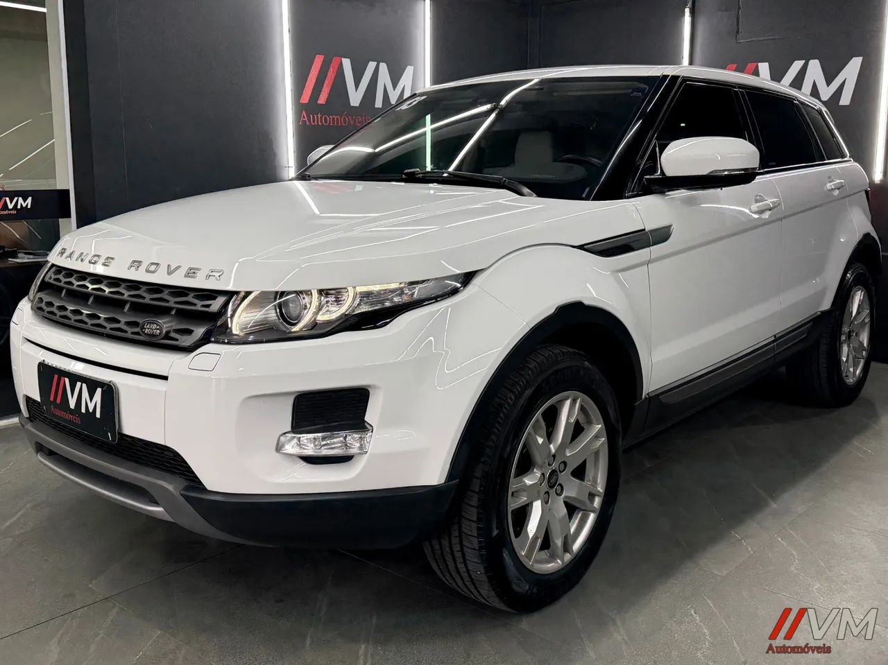 Land Rover Range Rover Evoque Pure Tech 2.0 Aut. 5P 2013 - Foto 2