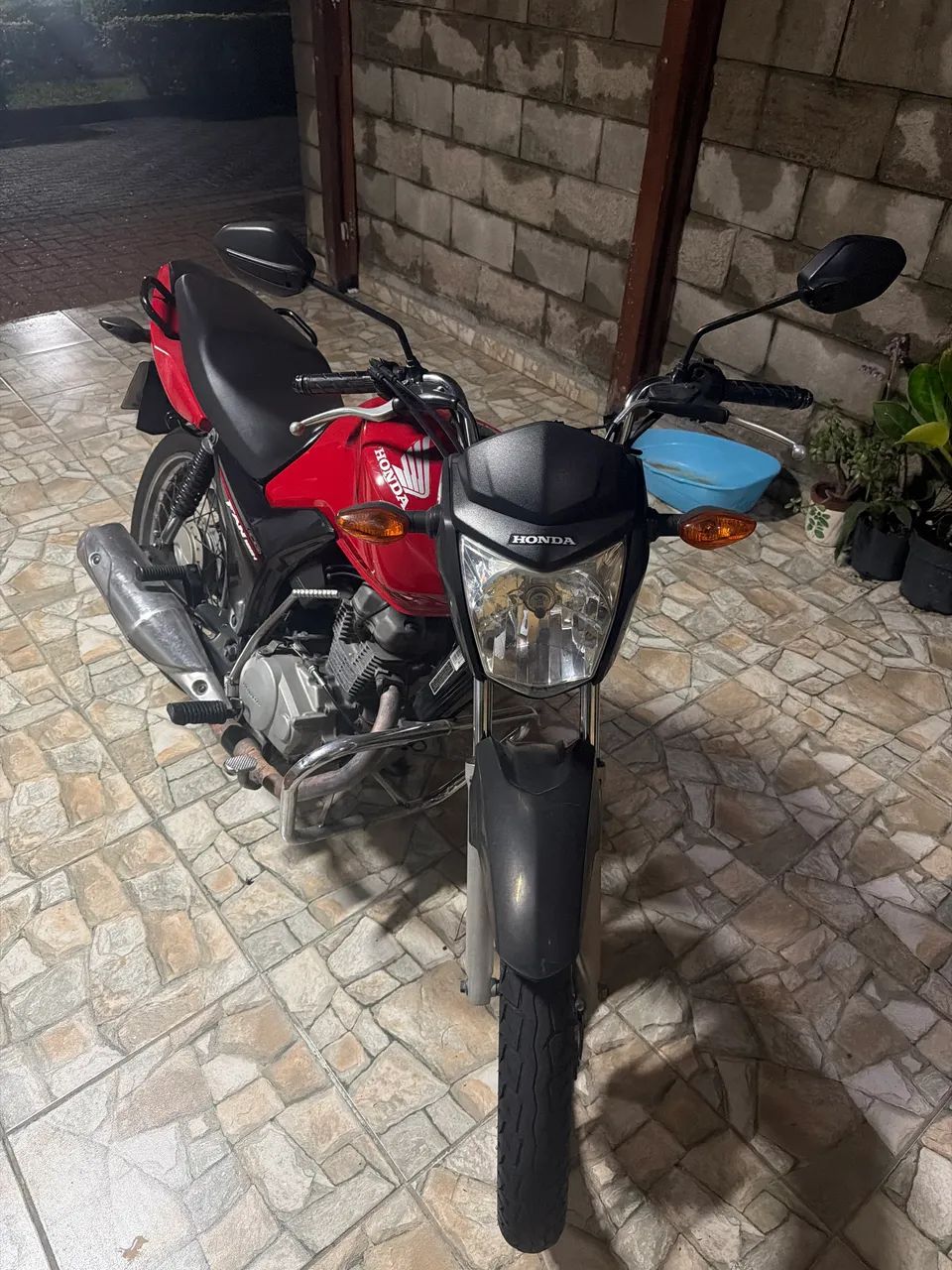 Vendo cg 2017