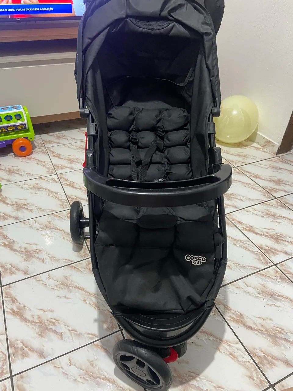 Vendo carrinho de bebê - Foto 3