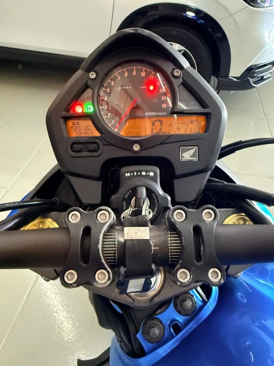 CB600F HORNET 2011 - Foto 3