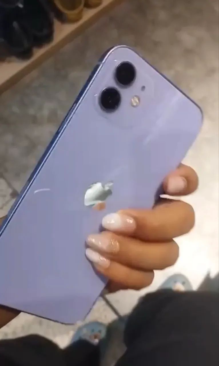 iPhone 12