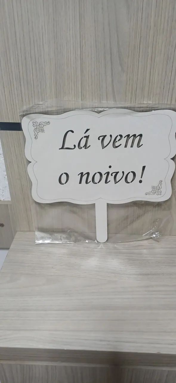 2 plaquinhas ee casamento noivo e noiva - Foto 3