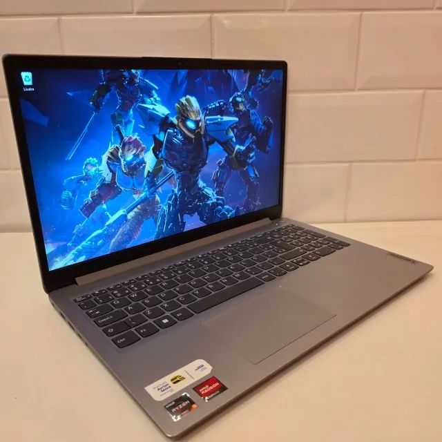 Notebook Lenovo Ryzen 5 7520U - 8Gb Ram - 512Gb SSD - Notebooks