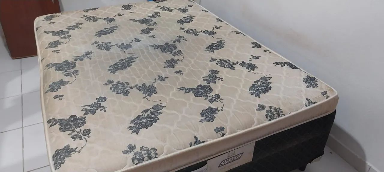 Cama casal Gazin