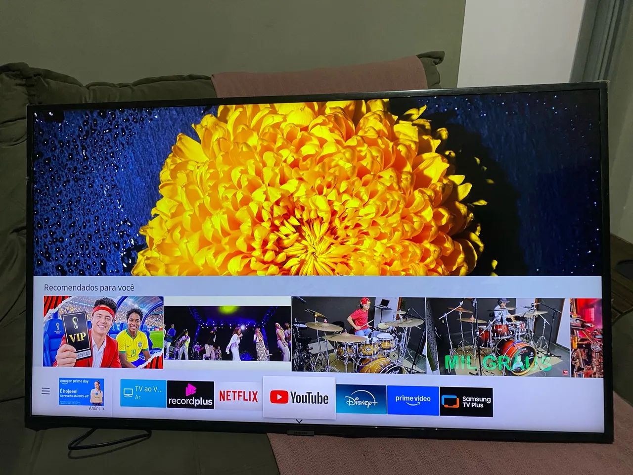 Tv Samsung smart 4k 50 polegadas sem detalhes  - Foto 4