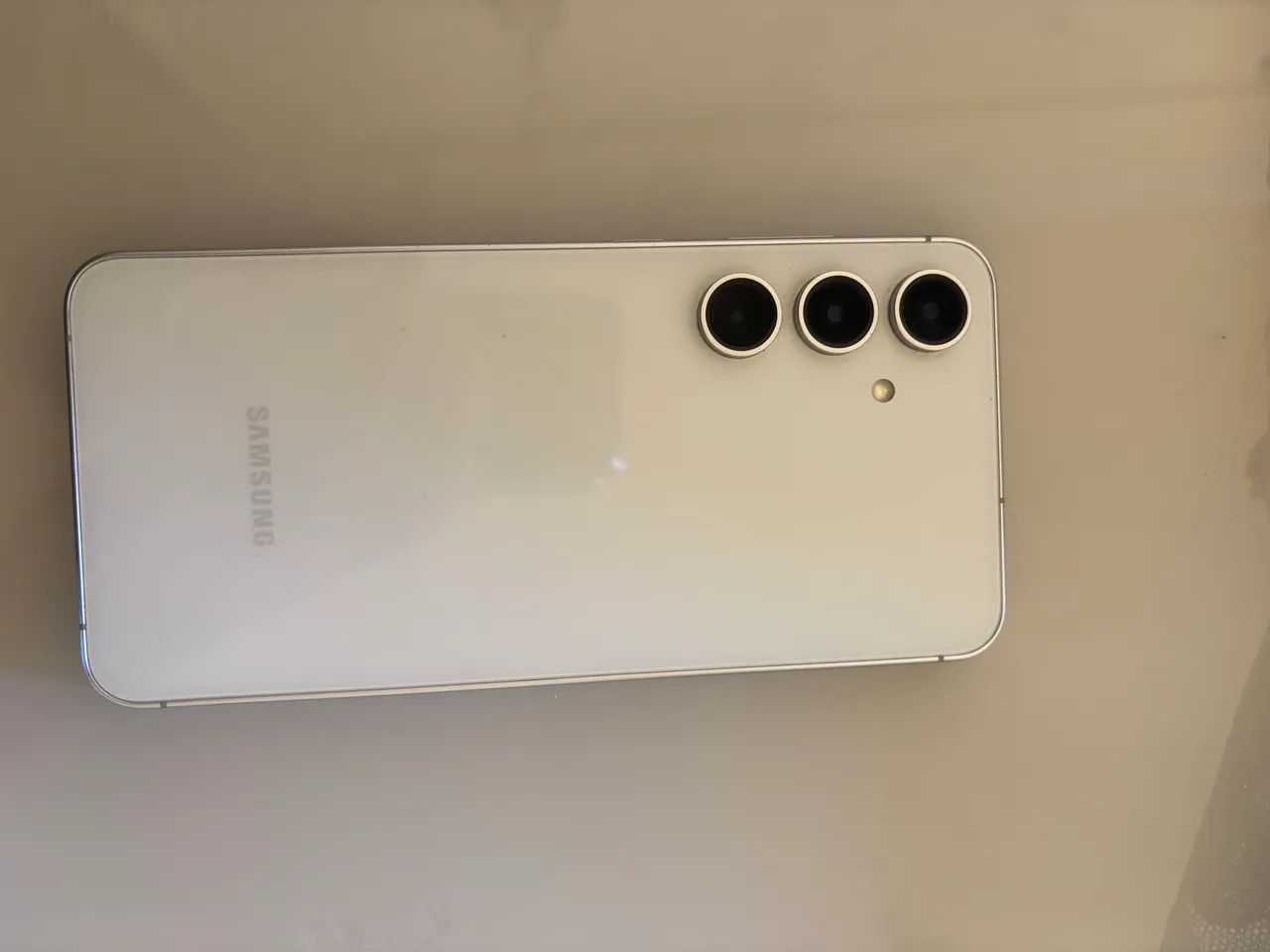 Samsung S24 FE impecável, pouquíssimo uso, sem marcas e com Nota Fiscal. - Foto 2