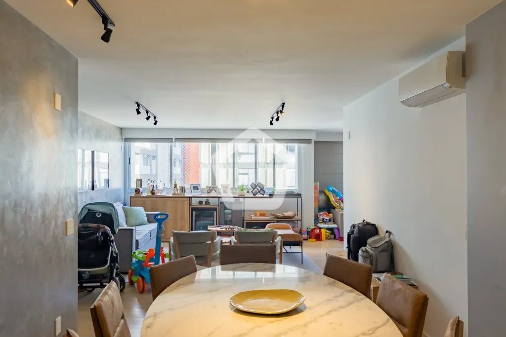 Apartamento em Itaim Bibi