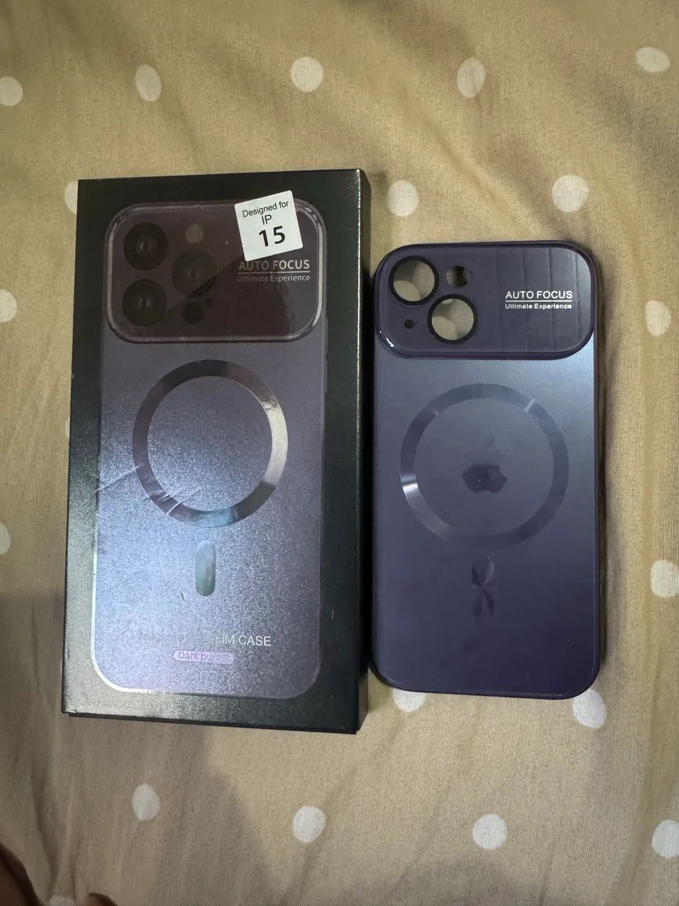 3 capinhas de iphone 15 - Foto 2