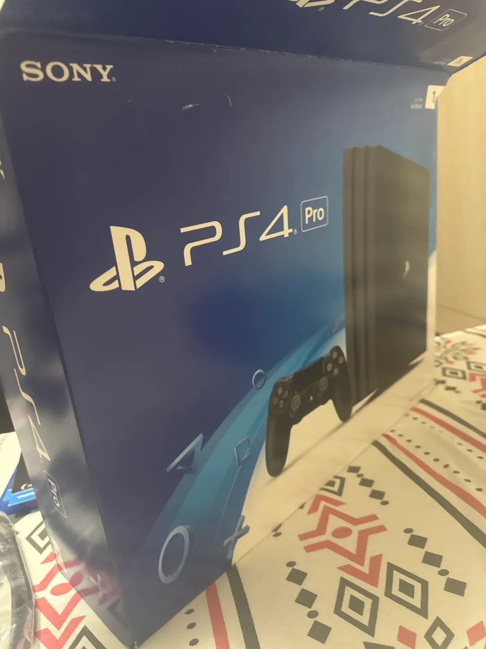 PlayStation 4 Pro + Jogos