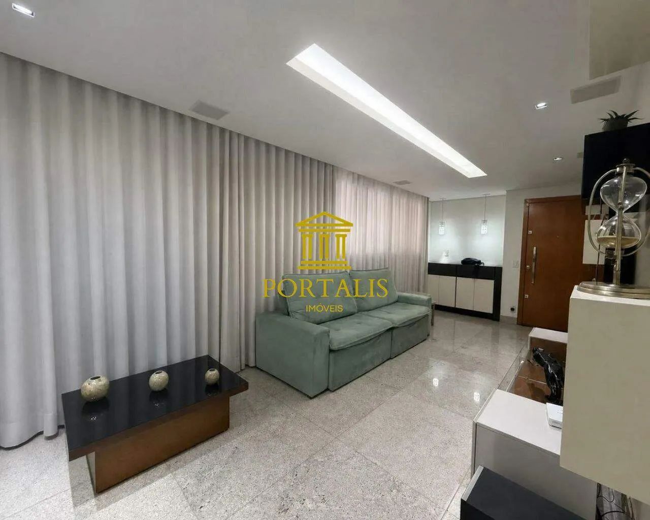 Cobertura com 3 quartos à venda em Belo Horizonte