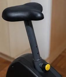 Bicicleta Ergométrica Athletic Magnetron Advanced - Foto 5