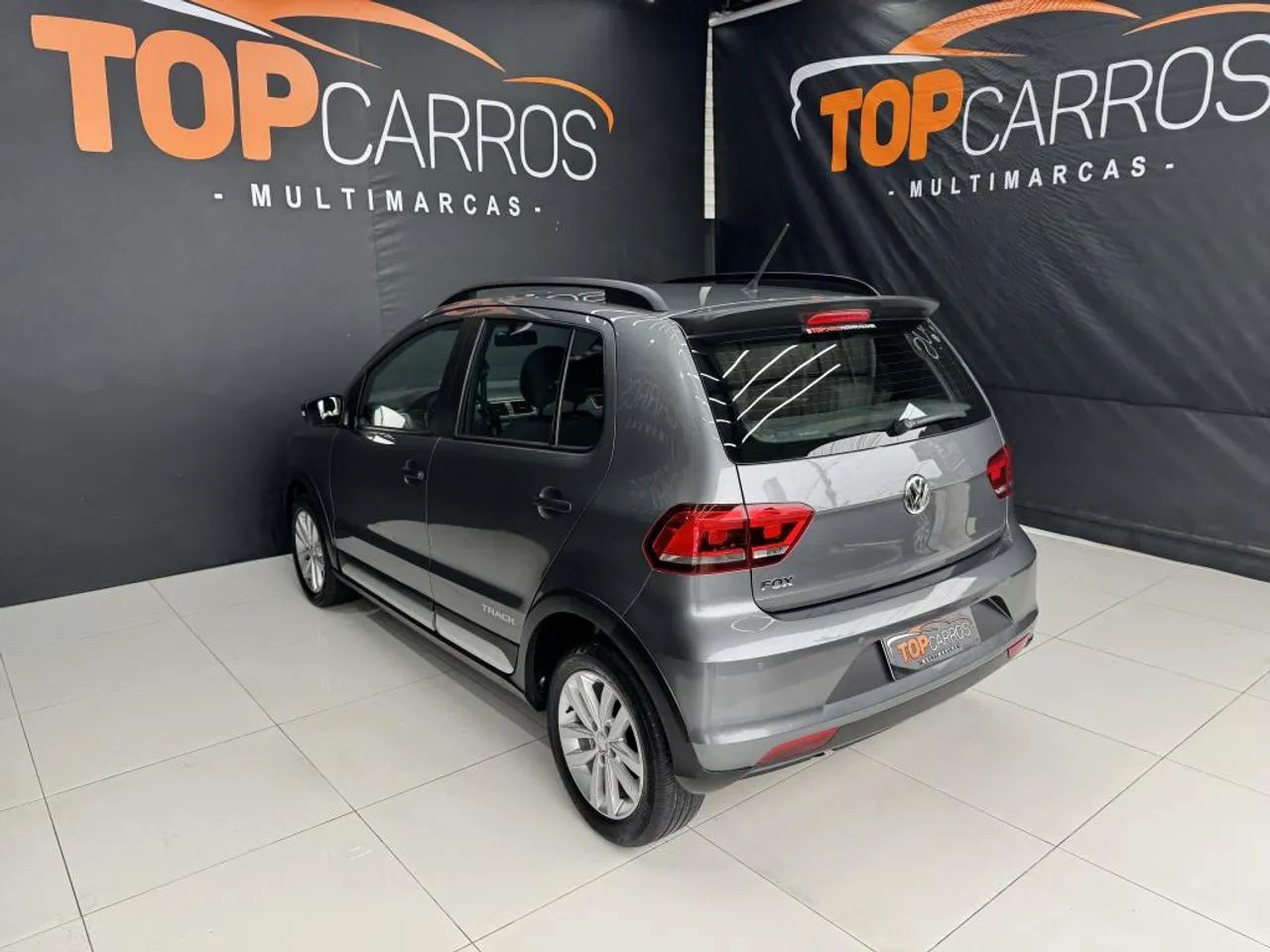 Volkswagen Fox Track 1.0 Flex 12V 5P 2017 - Foto 3