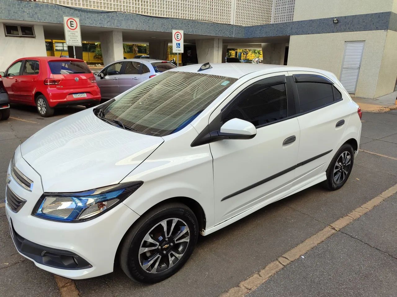Chevrolet Onix 2014