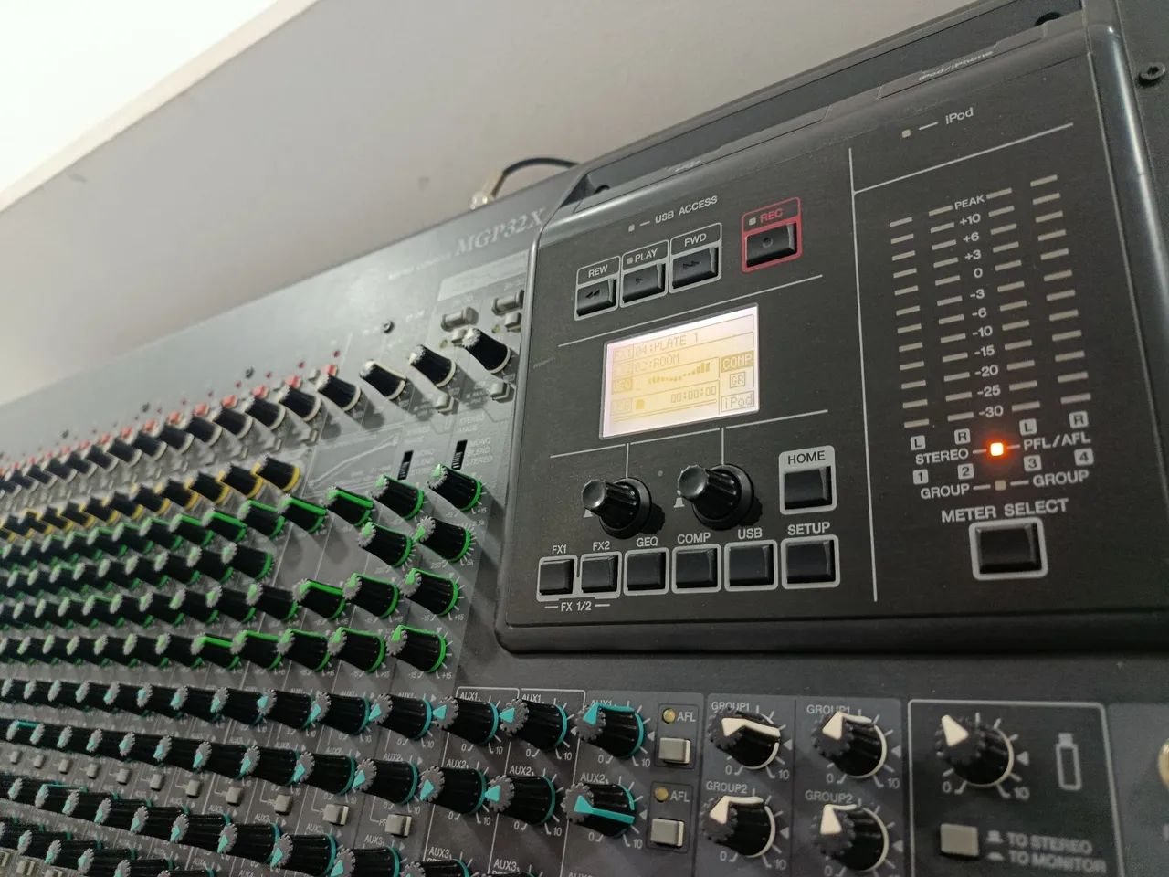 Mesa de som YAMAHA MGP32X  - Foto 5