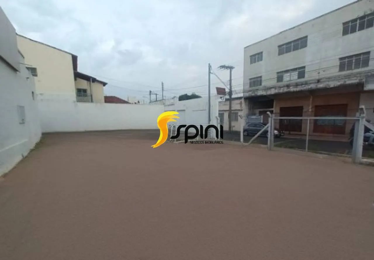 Área para alugar, 327 m² Centro - Uberlândia/MG - Foto 2