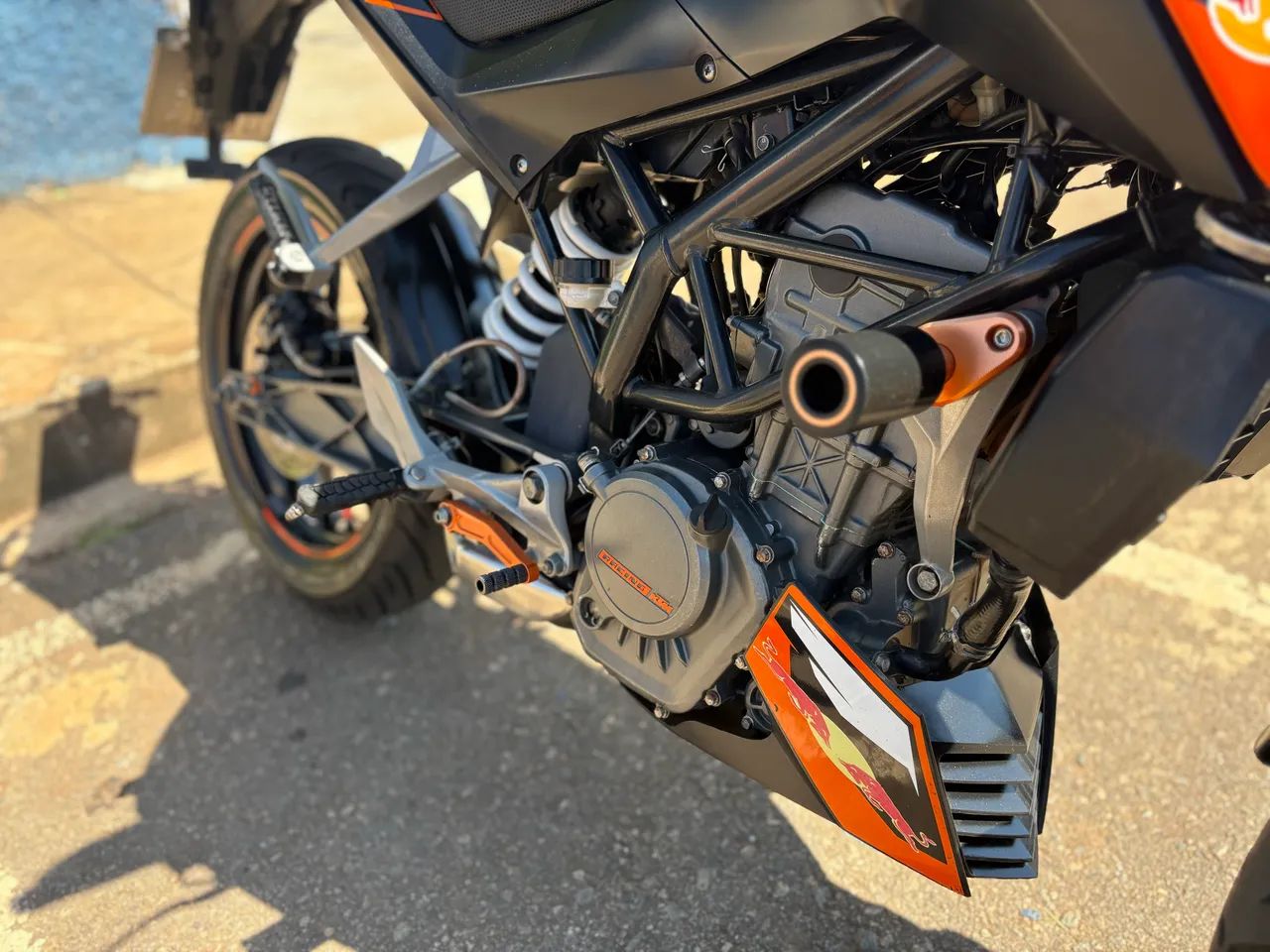 Duke 200 - Foto 4