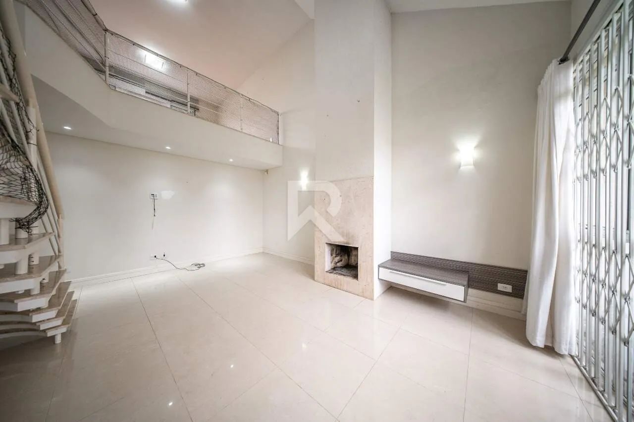 Casa com Amplo Jardim, Piscina e 4 Quartos para Locação, 316 m² - Jardim Social - Curitiba - Foto 9