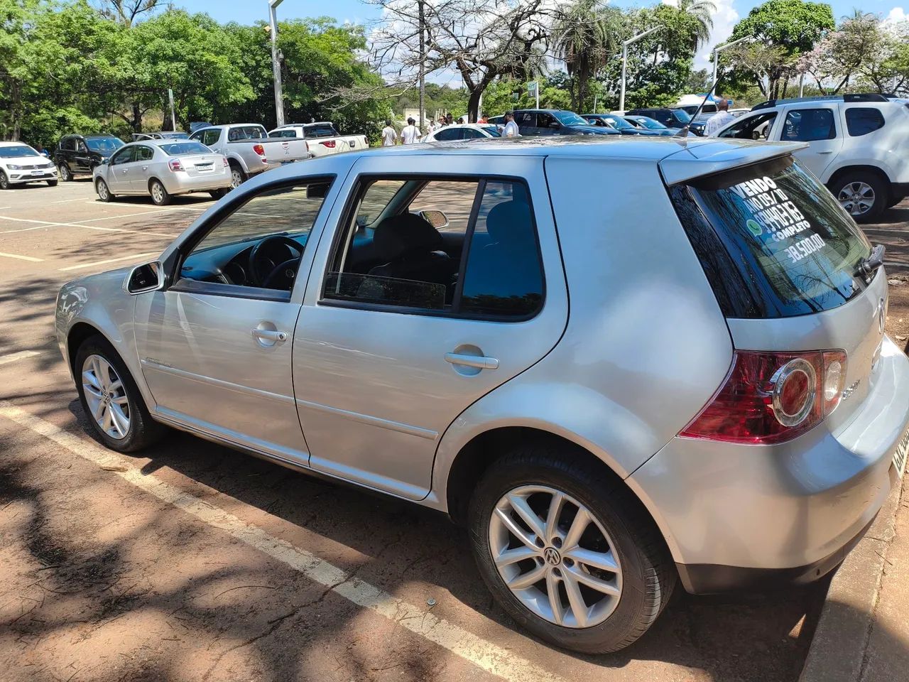 Volkswagen Golf 1.6 MI TOTAL FLEX 8V 4P 2010