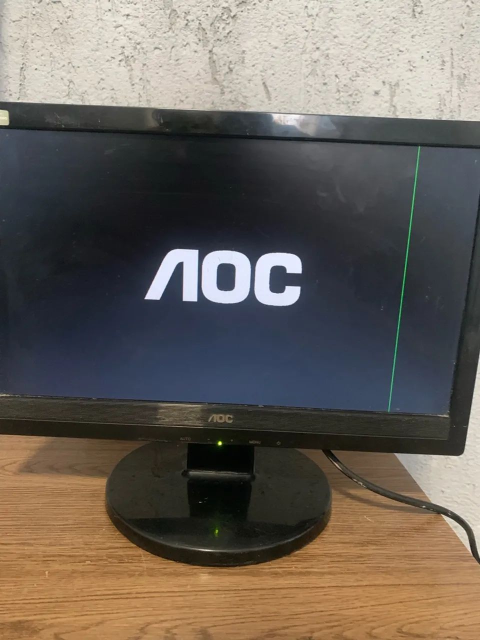 Monitor AOC 15,6?