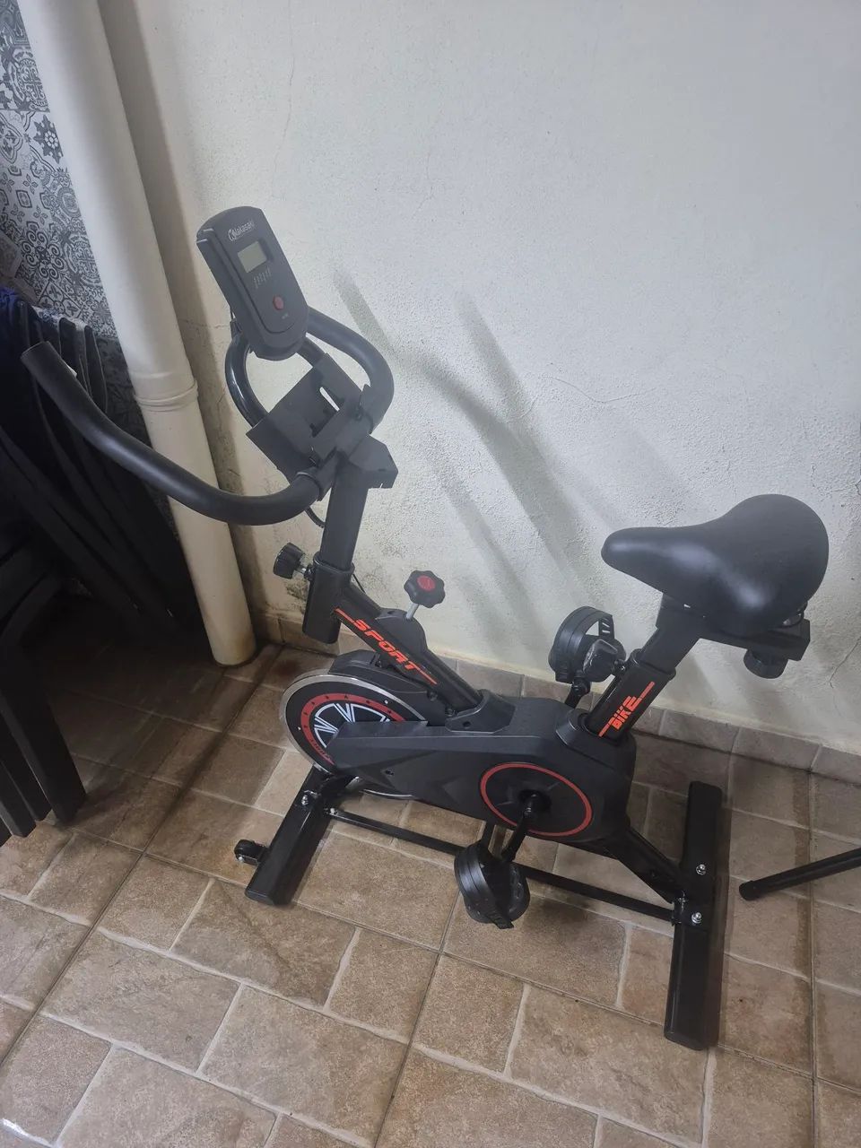 Bicicleta Ergometrica Pouquíssimo Uso - Foto 2