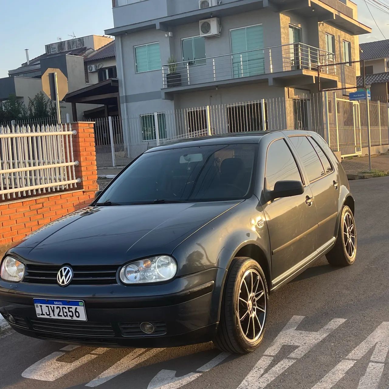 Volkswagen Golf 1.6 MI/ 1.6 MI Gener./black & Silver 2001