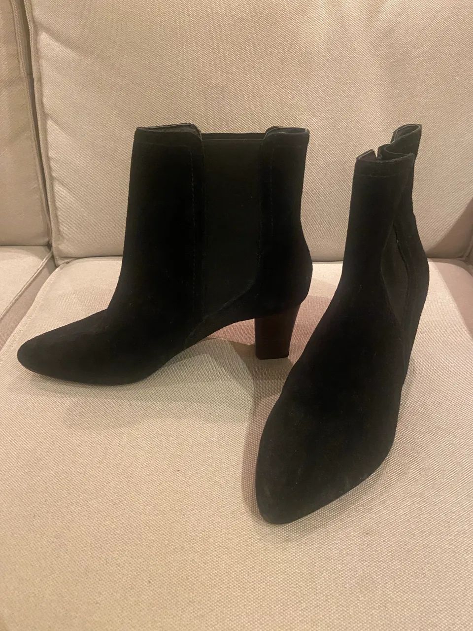 Bota preta de camurça  - Foto 2