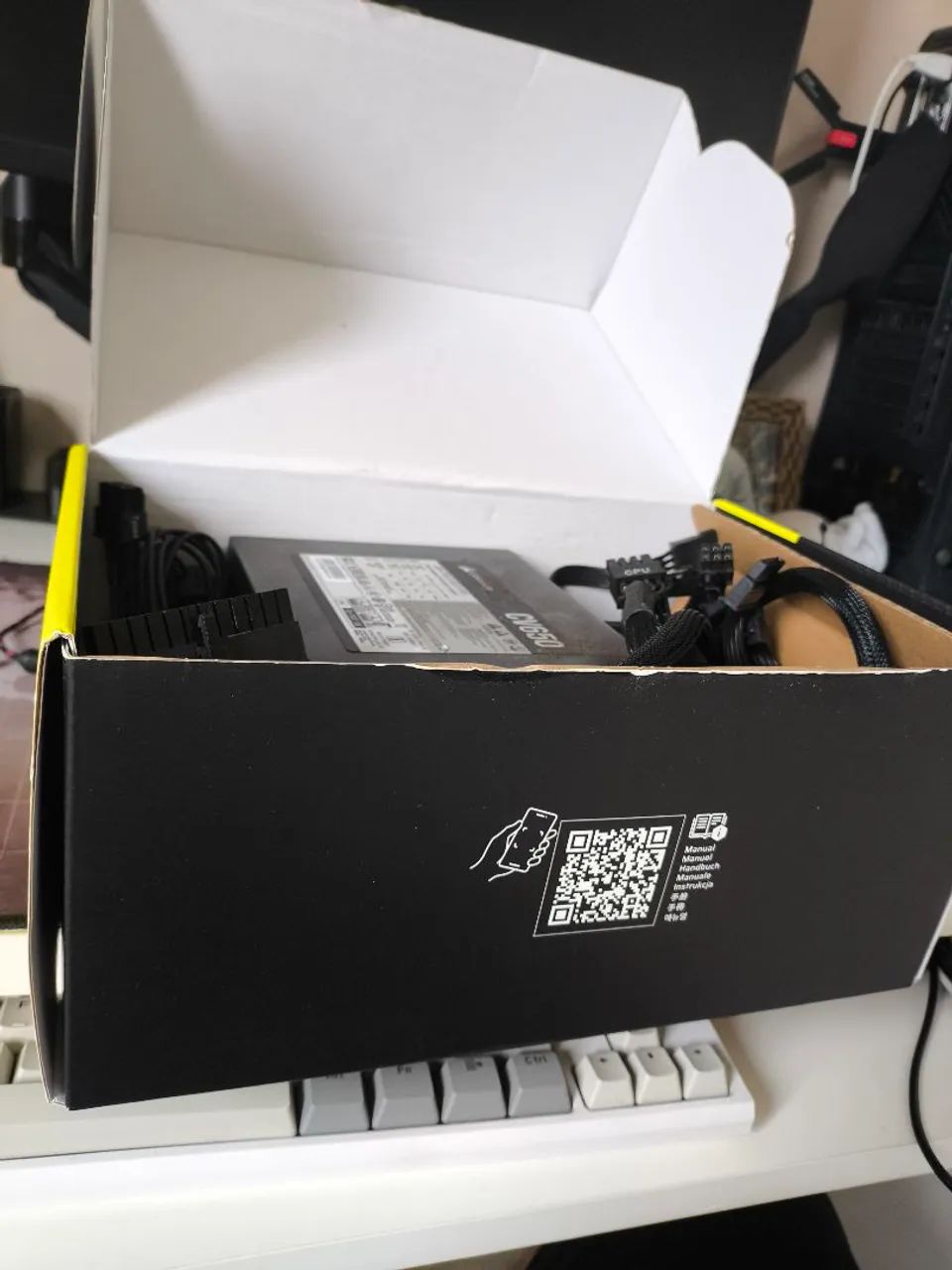 Fonte Bivolt Corsair CV650  - Foto 4