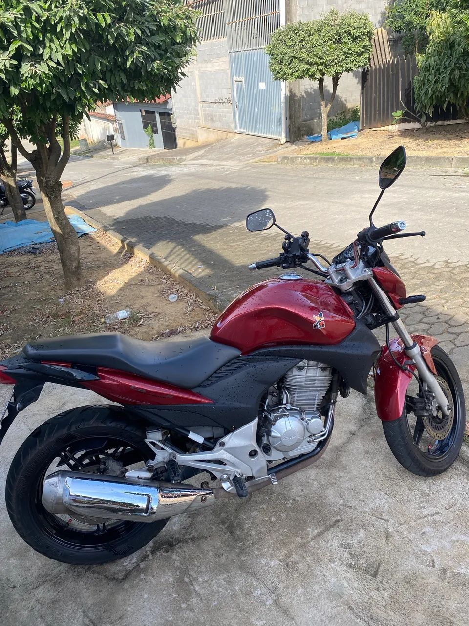 VENDO CB300 2012