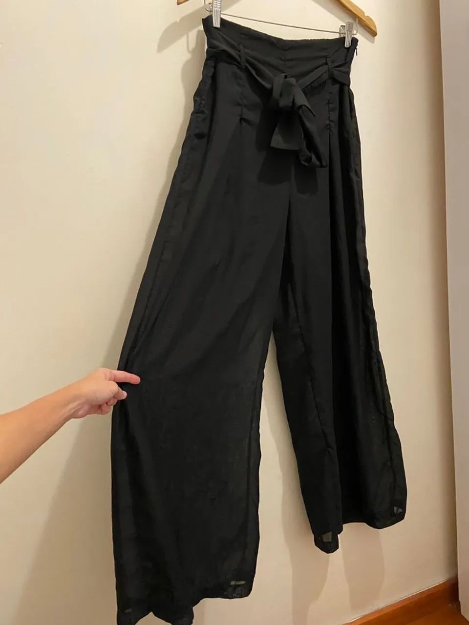 Calça Pantalona Preta - Foto 2