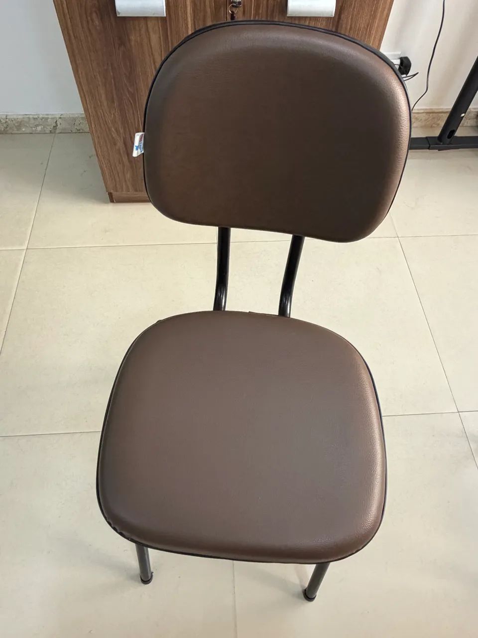 Cadeira escritório (secretária) 