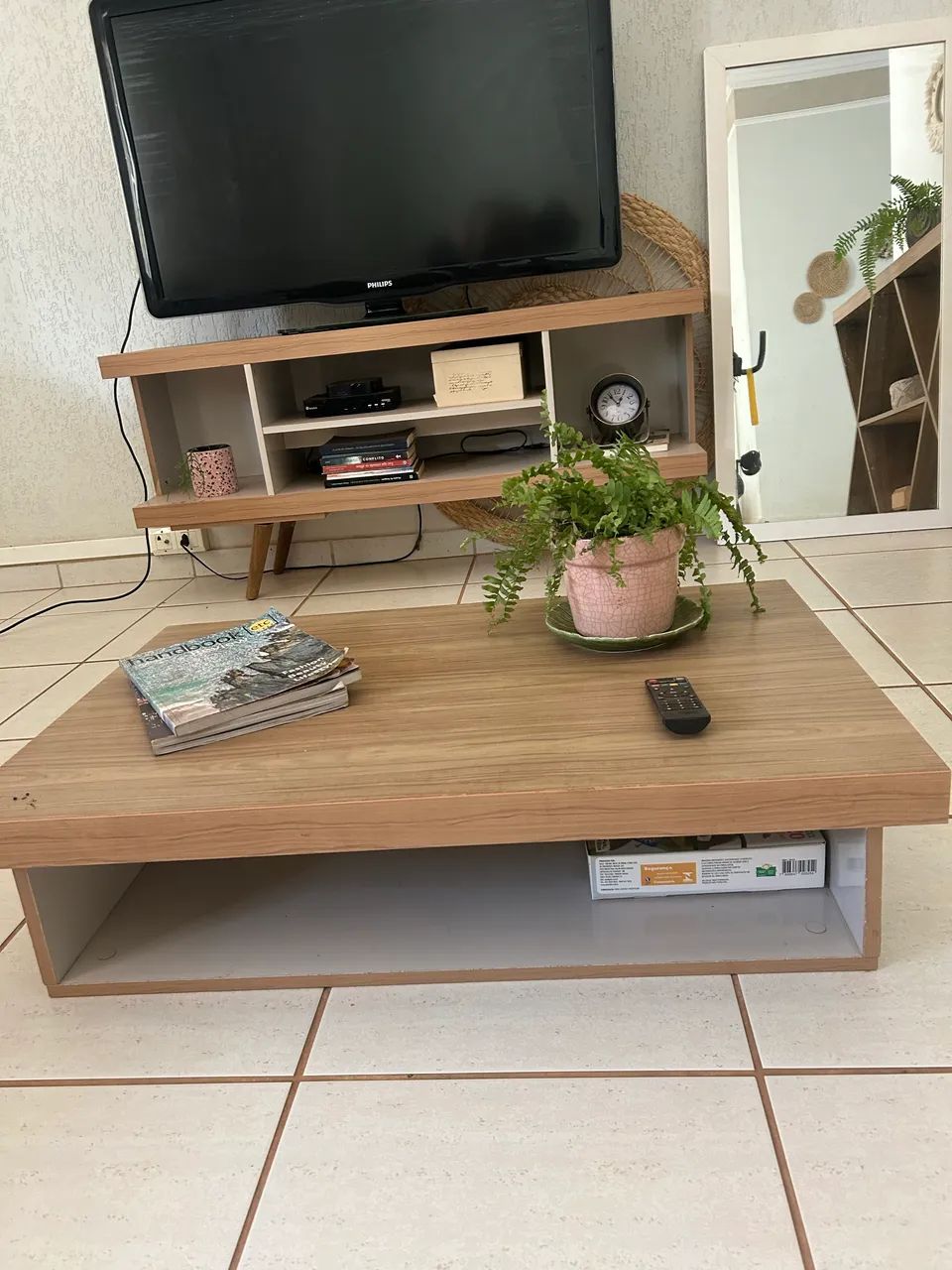 CONJUNTO RACK + MESA DE CENTRO + APARADOR - Foto 5