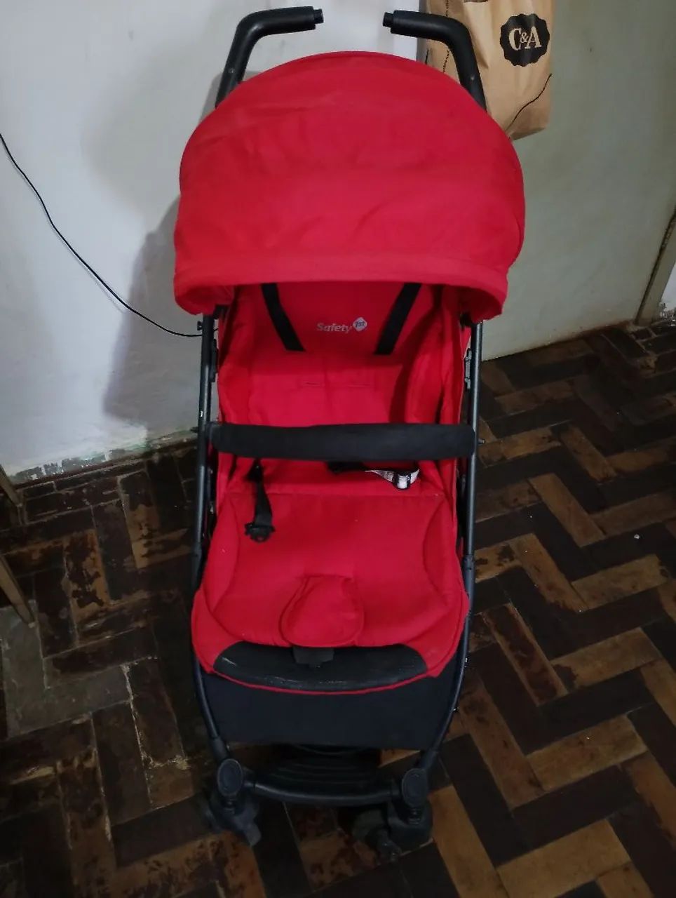 Carrinho de bebê safety 