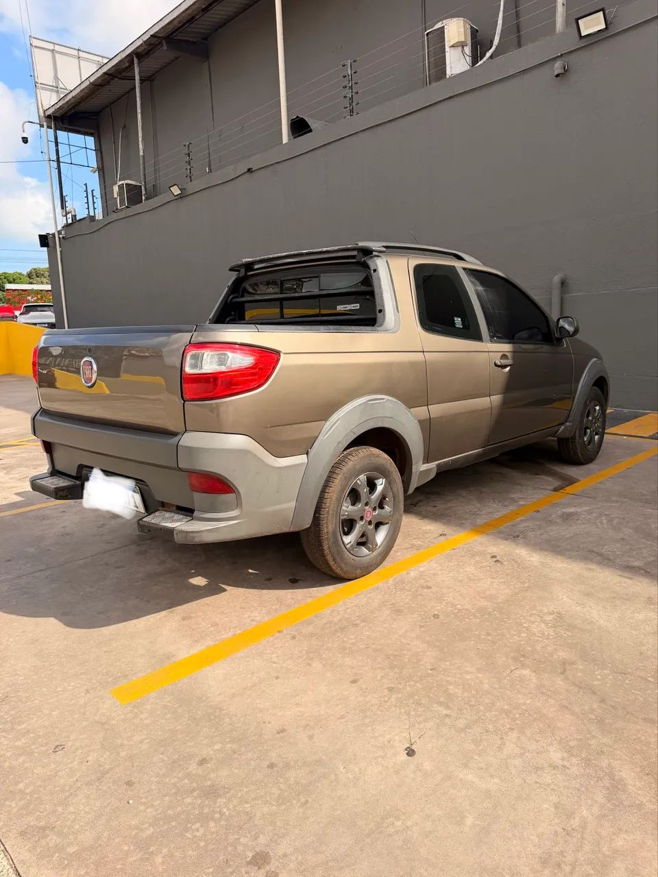 Fiat Strada Working Celeb.1.4 Fire Flex 8V CD 2015 - Foto 5