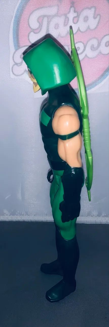Boneco arqueiro verde Mattel 30 cm usado - Foto 3