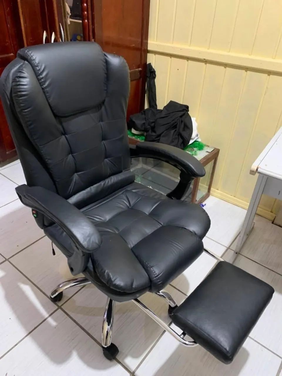 CADEIRA DE ESCRITÓRIO COM MASSAGEM