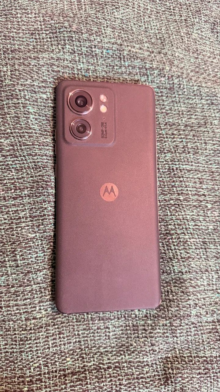 Motorola Edge 40 - Foto 3