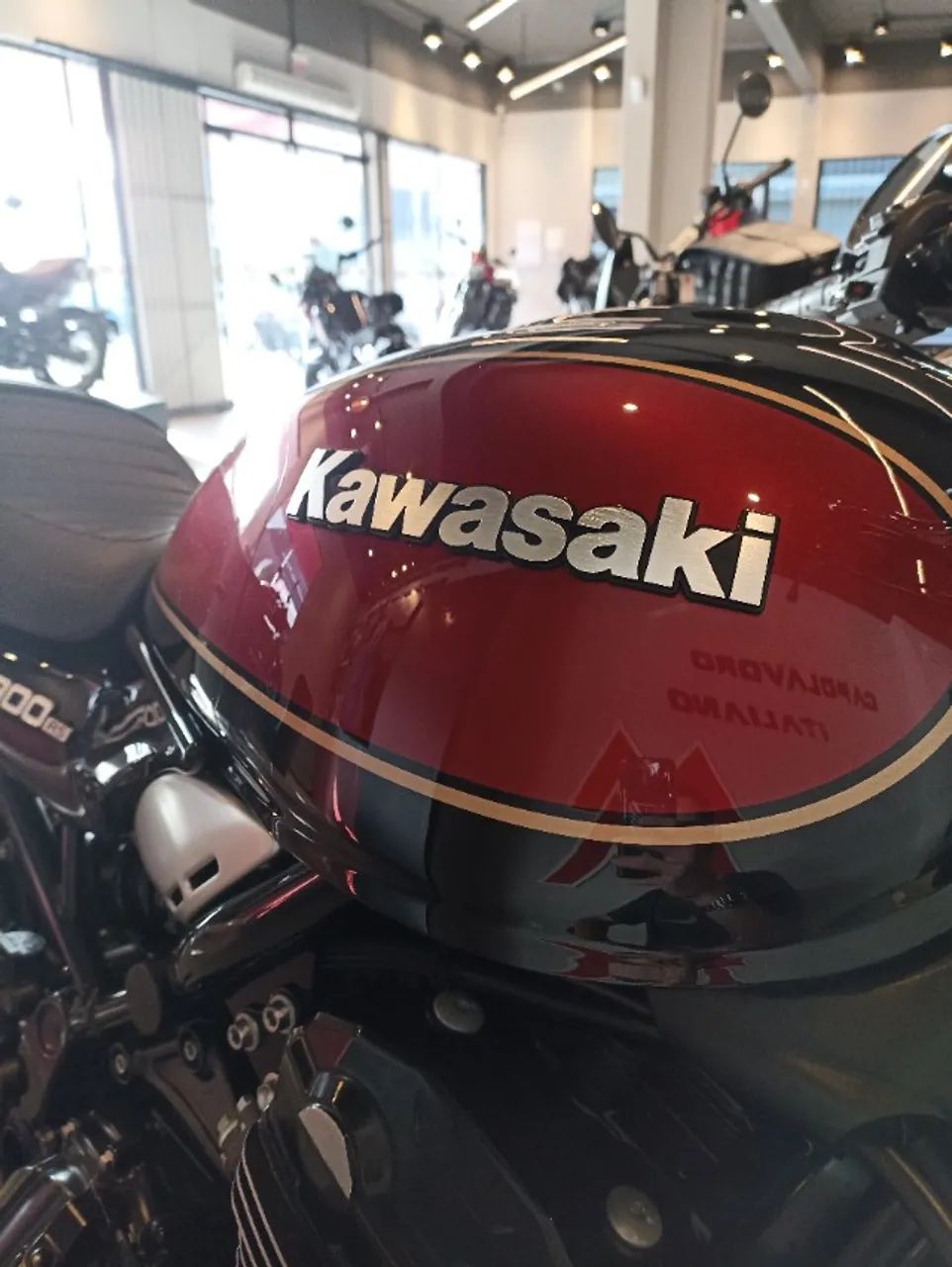 Kawasaki Z900 RS 2023 - Foto 3