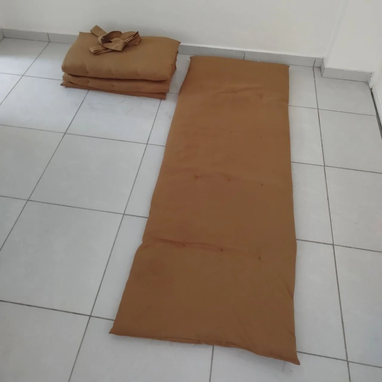 2x Colchonetes tipo Futon - Foto 2