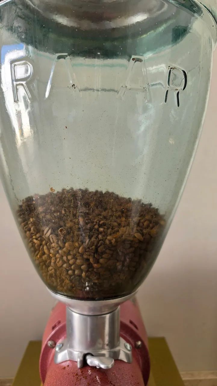 Moedor de café raiar década de 60 relíquia  - Foto 5