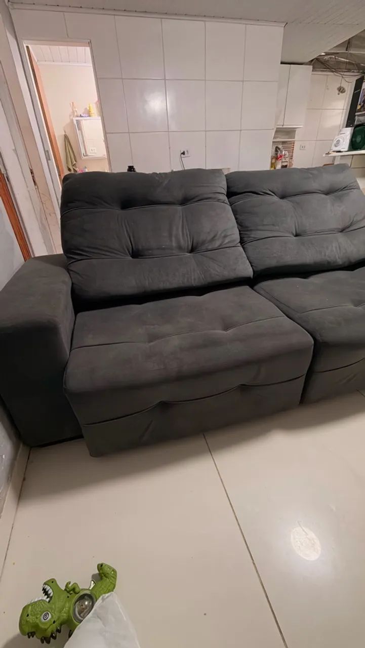 Sofá retrátil reclinável 