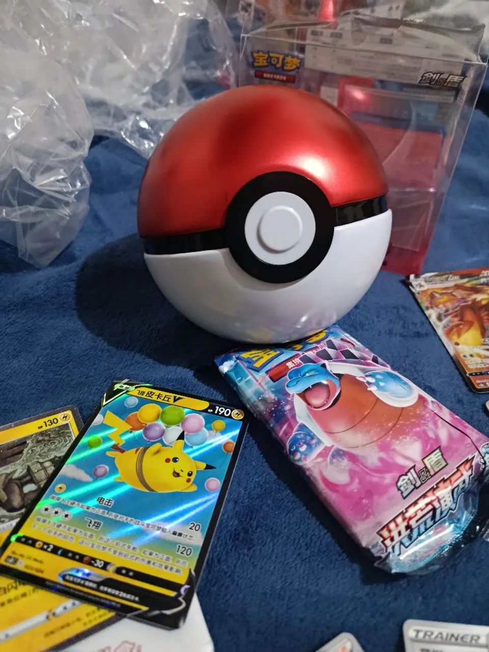 Lote cartas pokémon chinesas + pokébola  - Foto 2