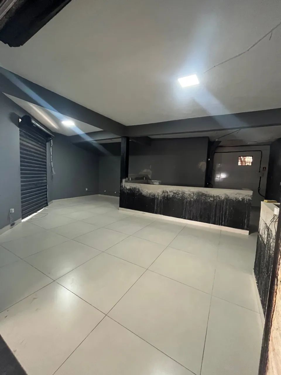 Loja Comercial Ampla com Área Externa | Coração de Mucuri | Cariacica - Foto 3