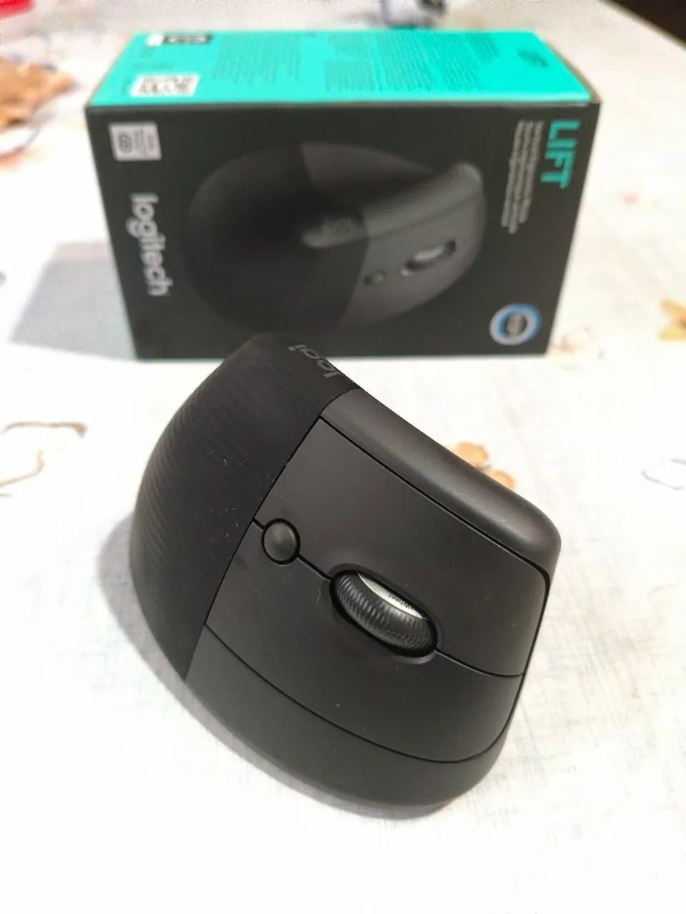 Mouse Vertical Lift Logitech - semi novo - Foto 3