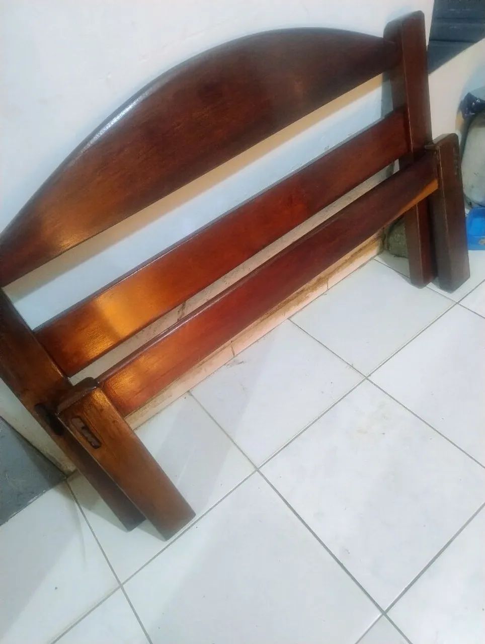 Cama casal de madeira (Massaranduba) - Foto 4