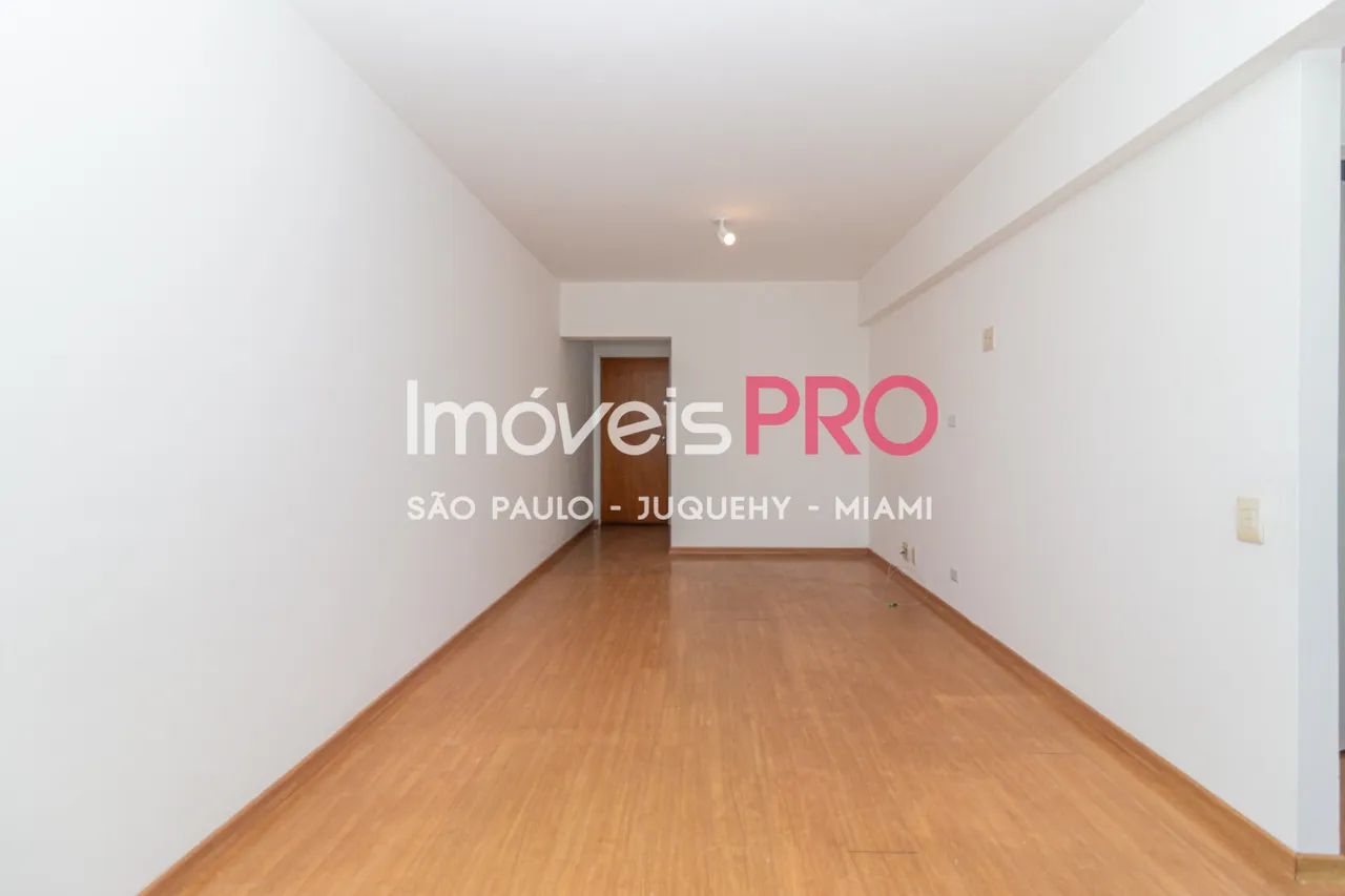 Apartamento amplo, claro e completo, com excelente localização - Foto 5
