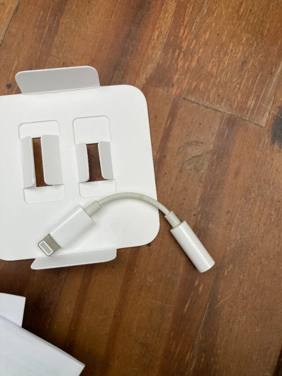 adaptador de Apple de Lightning a conector de auriculares de 3,5 mm - Foto 4